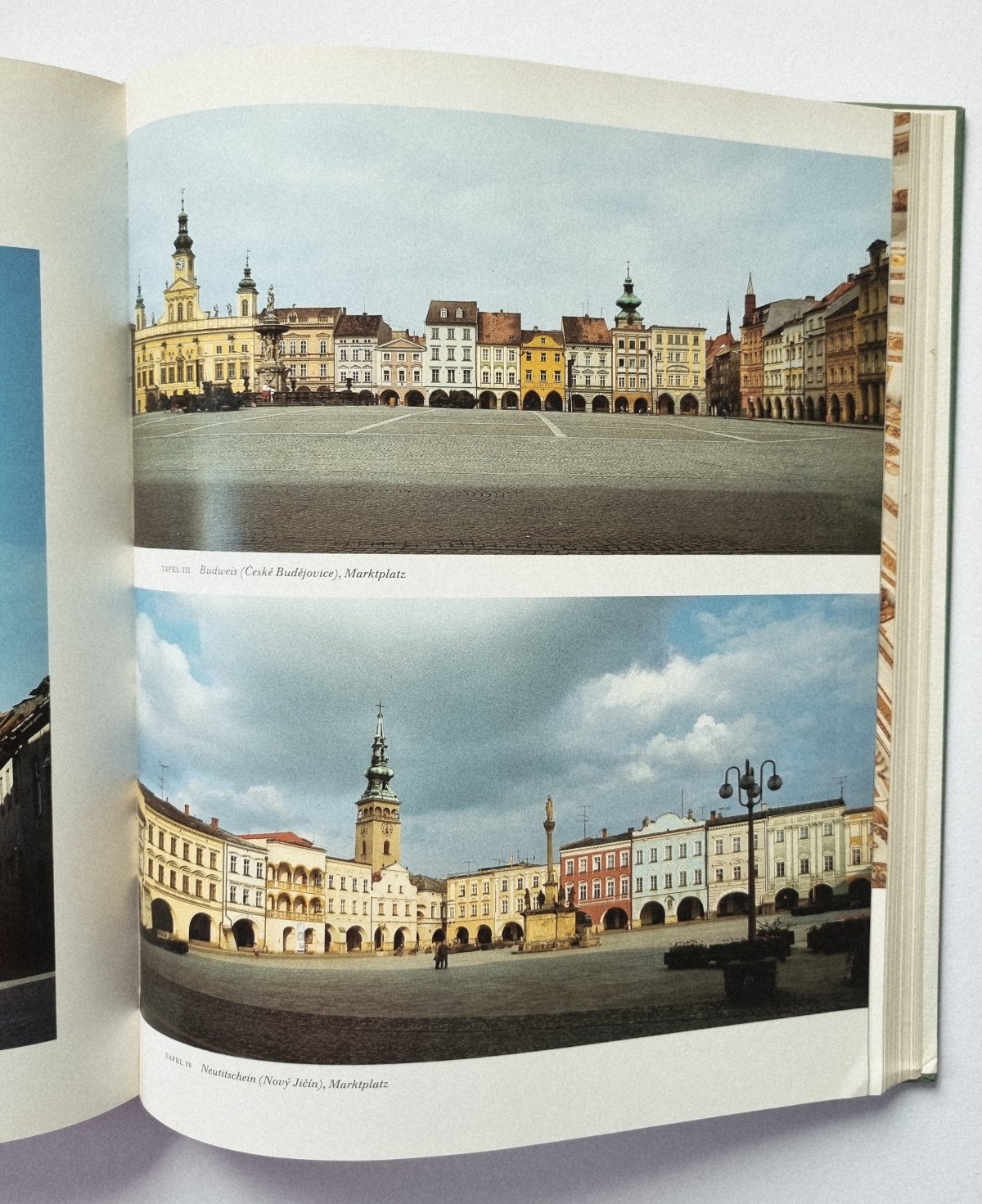Buch Renaissance in Böhmen, Ansicht Bildseite Farbige Stadtansichten