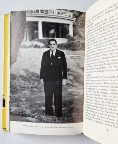 Buch von Ernst Hanfstaengl, 15 Jahre mit Hitler. Buchseite 203 mit Bildtafel